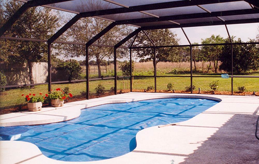 heat pump swimming pool garden